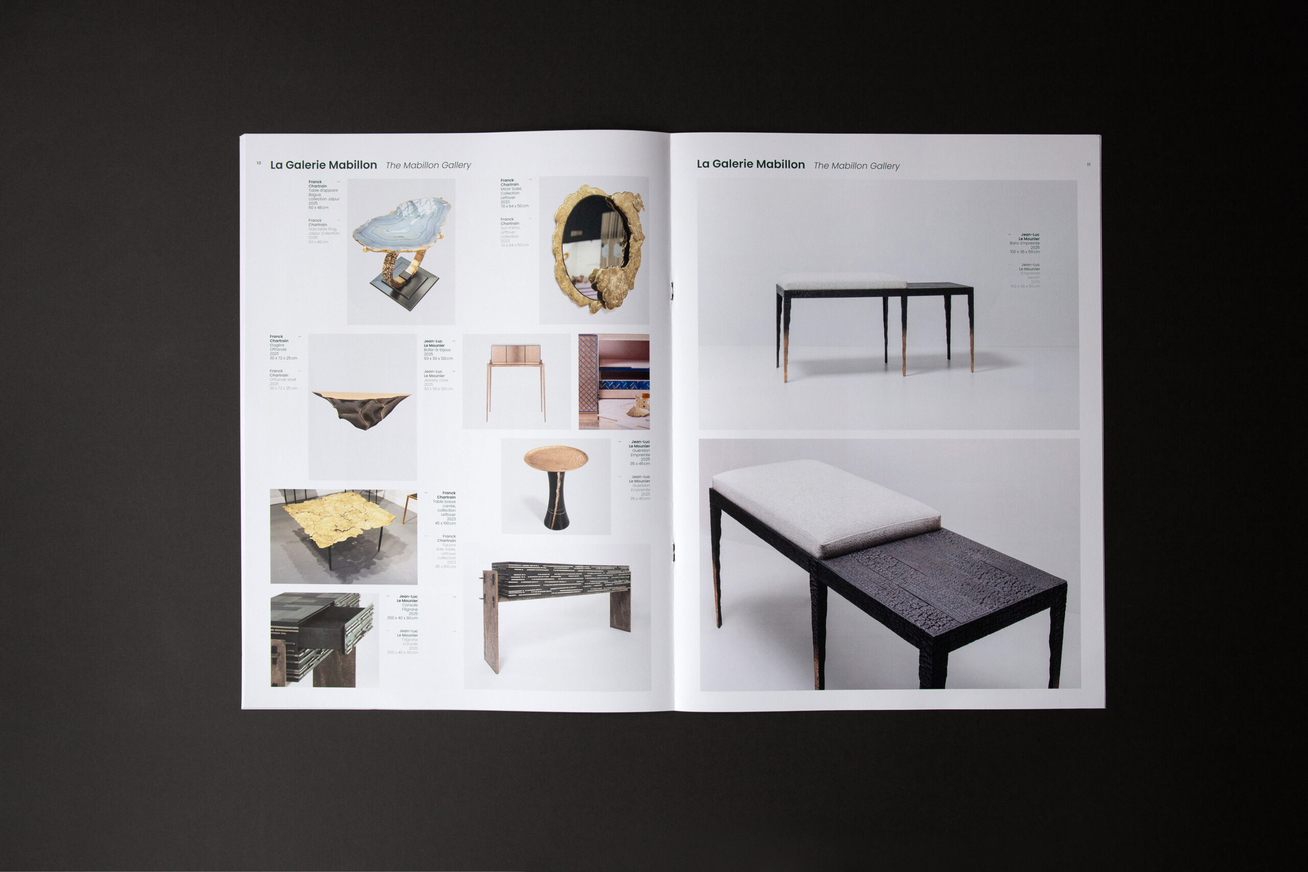 Double page intérieure