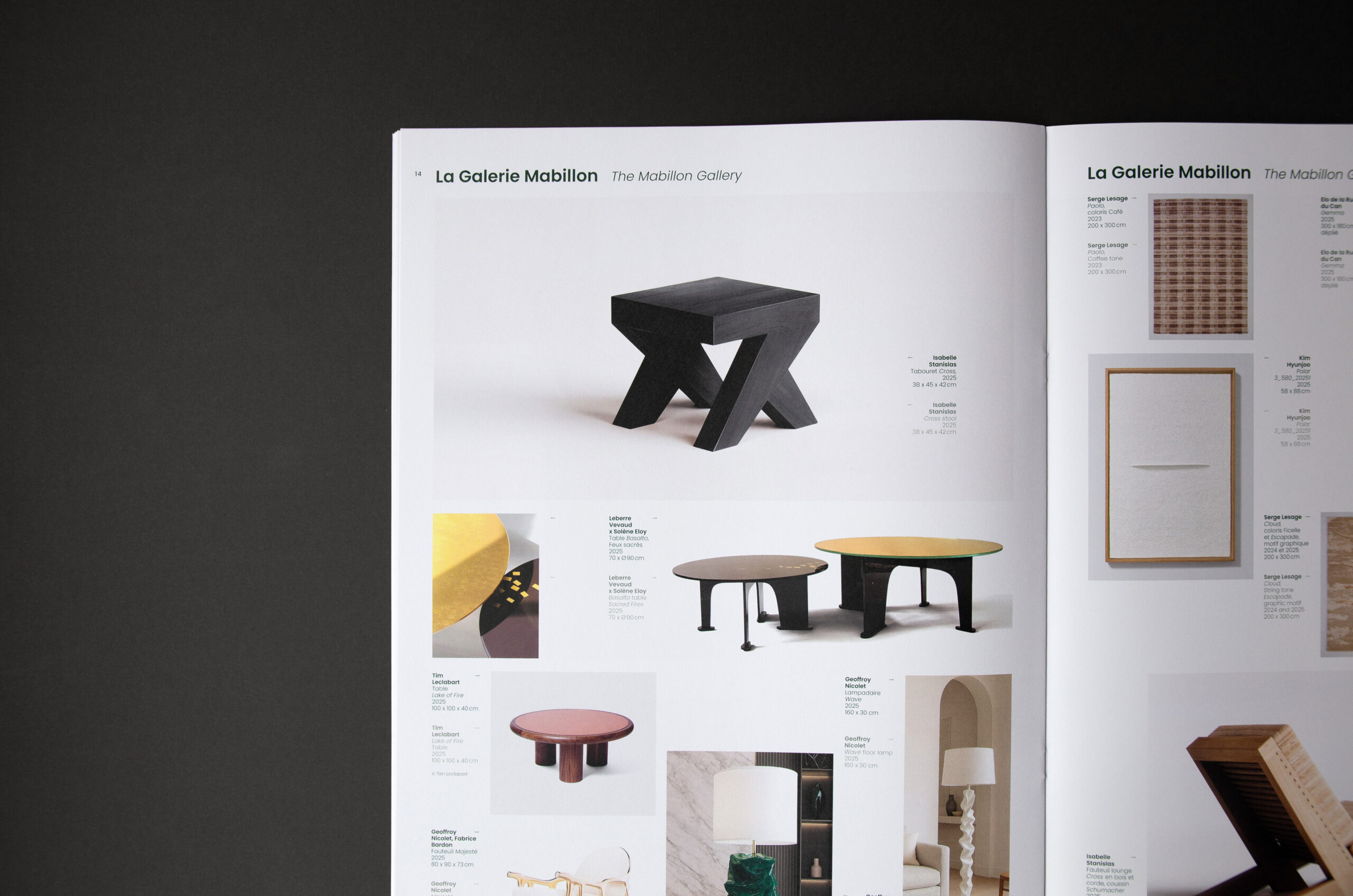 Double page intérieure